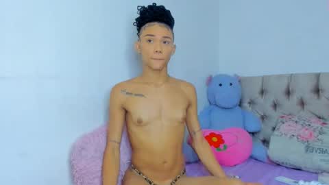 stassiebell online show from 28, 12, 2024