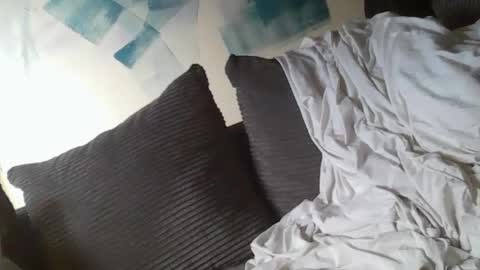 Mikee online show from 21, 9, 2025