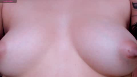 Snapshot of stefaagomez chatting on 16, 1, 2025 Stefa Gomez  online show from 16, 1, 2025