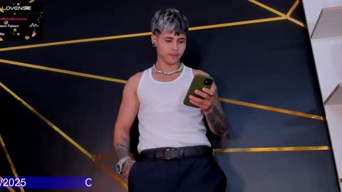 Wonder  online show from 4, 1, 2025