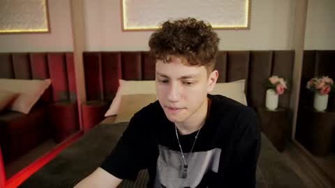 Esrefan online show from 11, 3, 2026