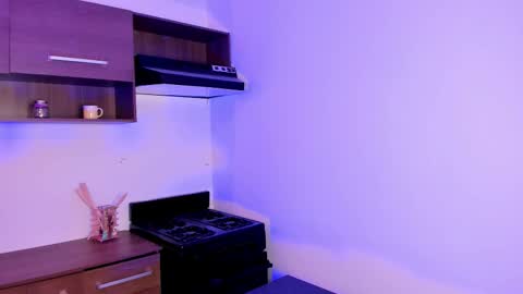 Snapshot of stefania_paz chatting on 30, 9, 2025 Stefania  online show from 30, 9, 2025
