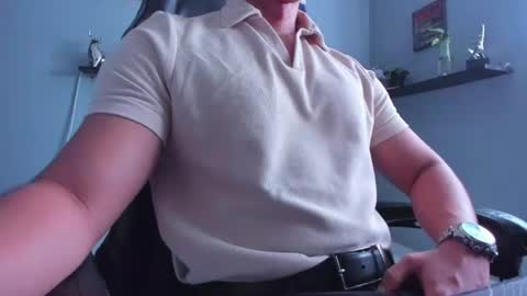 Snapshot of stefann_salvatore chatting on 2, 7, 2026 Stefann Salvatore online show from 2, 7, 2026