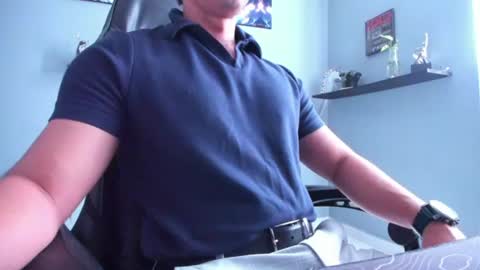 Snapshot of stefann_salvatore chatting on 4, 7, 2026 Stefann Salvatore online show from 4, 7, 2026