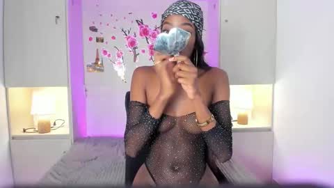 stefannyevans_ online show from 28, 2, 2026