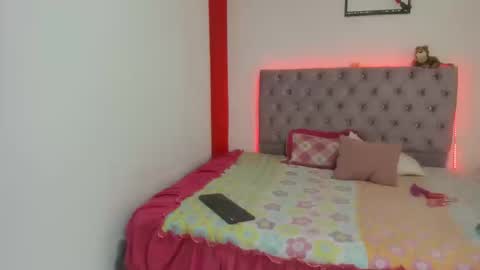 stefany_andruw online show from 15, 10, 2025