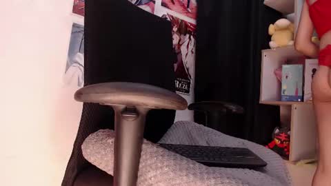 stefany lovers online show from 14, 6, 2026