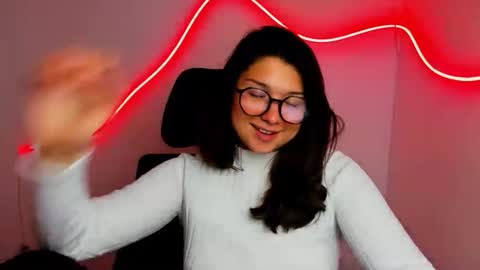 Steffi online show from 8, 9, 2025