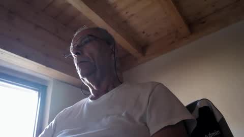 Snapshot of stefi444466 chatting on 24, 5, 2026 stefi444466 online show from 24, 5, 2026