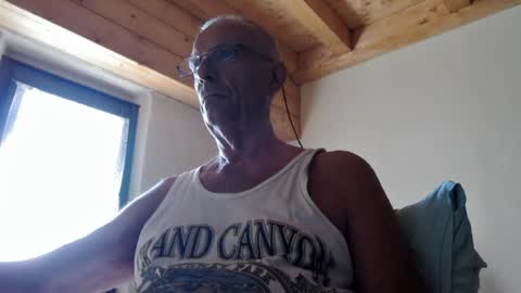 Snapshot of stefi444466 chatting on 5, 7, 2026 stefi444466 online show from 5, 7, 2026