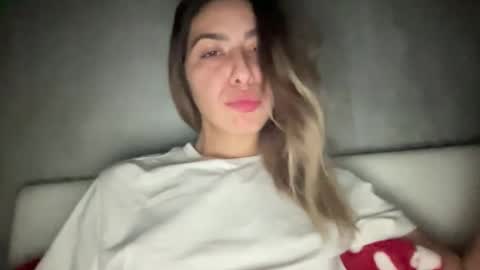 stefy_glow online show from 8, 11, 2025