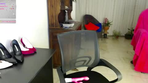 Estefany online show from 20, 5, 2026