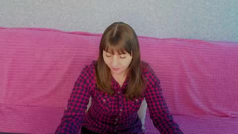 Snapshot of steladream chatting on 24, 4, 2026 Stela online show from 24, 4, 2026