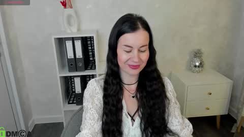 stella online show from 15, 10, 2025