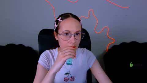 Snapshot of stella_lucky chatting on 8, 7, 2026 Stella online show from 8, 7, 2026