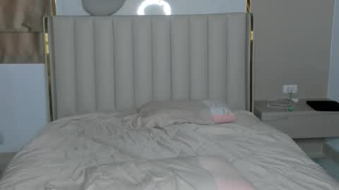 Snapshot of stellaa_queen chatting on 14, 2, 2026 stella online show from 14, 2, 2026