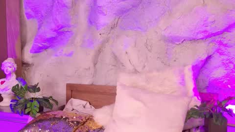 S T E L L A online show from 19, 2, 2026