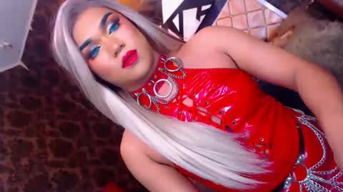 CALL ME STELLA online show from 4, 12, 2024