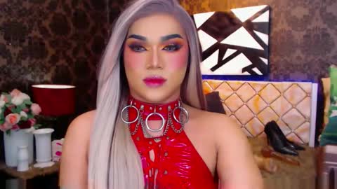 CALL ME STELLA online show from 3, 1, 2025