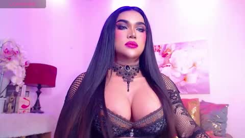 CALL ME STELLA online show from 9, 3, 2026