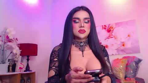CALL ME STELLA online show from 29, 5, 2026
