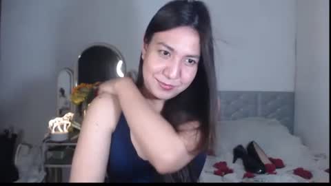 Stella online show from 5, 10, 2025