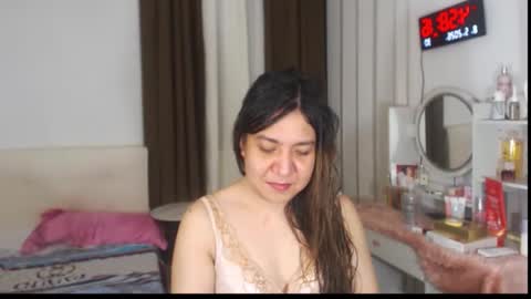 Snapshot of stellahugets chatting on 7, 5, 2026 Stella online show from 7, 5, 2026
