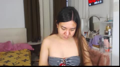 Snapshot of stellahugets chatting on 9, 6, 2026 Stella online show from 9, 6, 2026