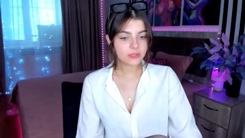 StellaRainbow online show from 17, 3, 2026