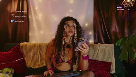 Snapshot of stellart_ chatting on 30, 4, 2026 stellart_ online show from 30, 4, 2026