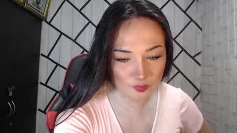 Snapshot of stellaven chatting on 27, 11, 2025 Stellaven online show from 27, 11, 2025