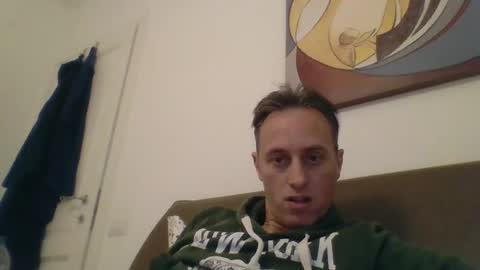 Snapshot of sten015 chatting on 18, 12, 2024 sten015 online show from 18, 12, 2024