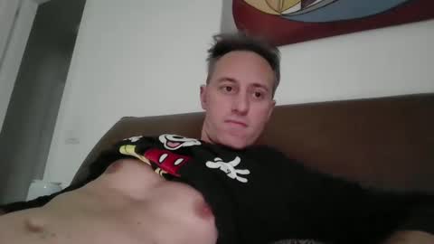 Snapshot of sten015 chatting on 31, 12, 2024 sten015 online show from 31, 12, 2024