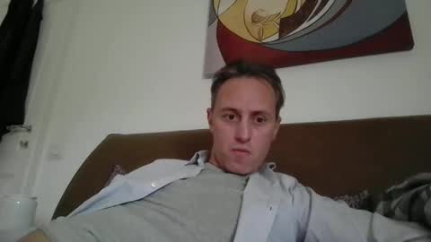 Snapshot of sten015 chatting on 16, 1, 2025 sten015 online show from 16, 1, 2025