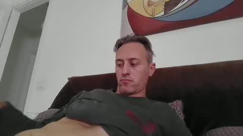 Snapshot of sten015 chatting on 25, 10, 2025 sten015 online show from 25, 10, 2025