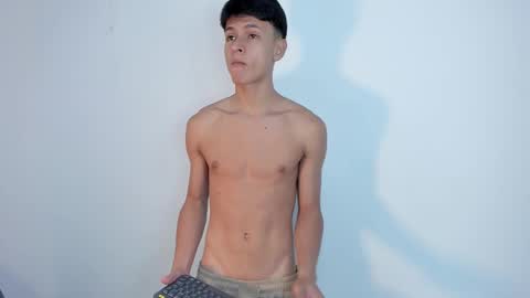 Stephane Rouss online show from 22, 11, 2025