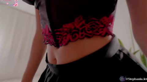 Snapshot of stephania_let chatting on 22, 11, 2025 stephania_let online show from 22, 11, 2025