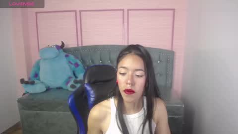 Stephania online show from 7, 3, 2025