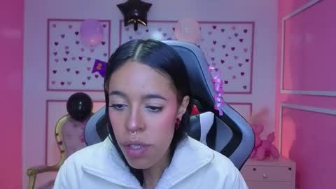 Stephania online show from 16, 10, 2025