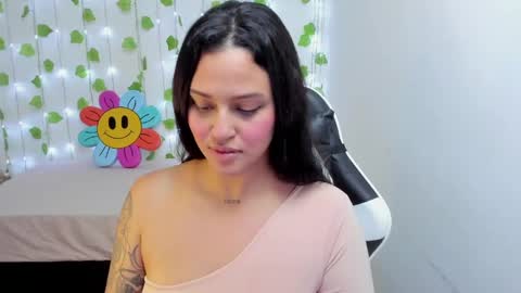 Stephanie  online show from 27, 12, 2024