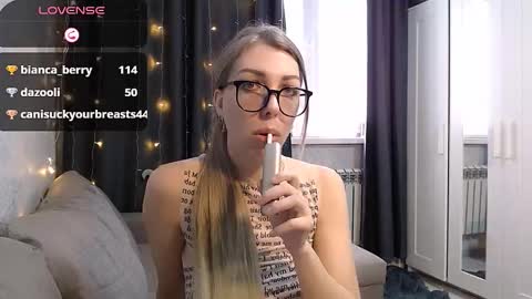 Snapshot of stephaniekiss chatting on 13, 2, 2026 Stephanie online show from 13, 2, 2026