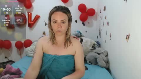 Snapshot of stephaniewild chatting on 19, 4, 2026 Stephanie online show from 19, 4, 2026