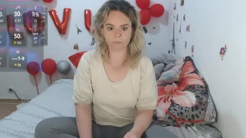 Snapshot of stephaniewild chatting on 13, 5, 2026 Stephanie online show from 13, 5, 2026