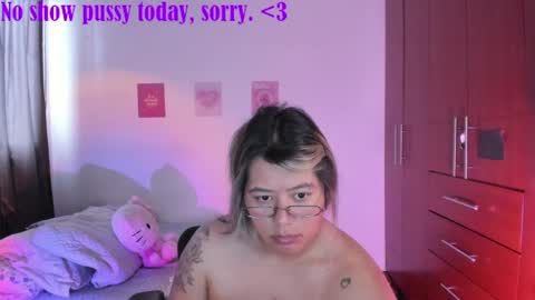 Stephanie  online show from 19, 9, 2025