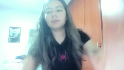 Stephanie  online show from 23, 12, 2025