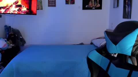 Stephany  independient model  online show from 17, 2, 2025