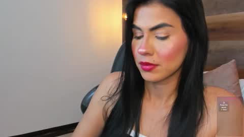 S T E P H A N Y A online show from 13, 11, 2025