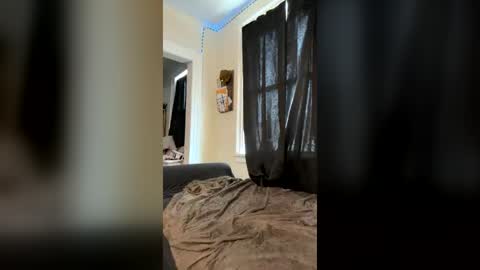stephielynnnnn online show from 18, 6, 2026
