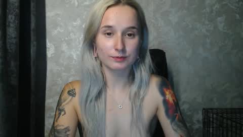 Snapshot of stephiepink chatting on 7, 11, 2025 Grace online show from 7, 11, 2025