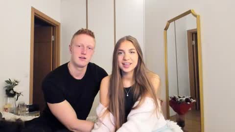 Step sis and Step bro online show from 28, 3, 2026